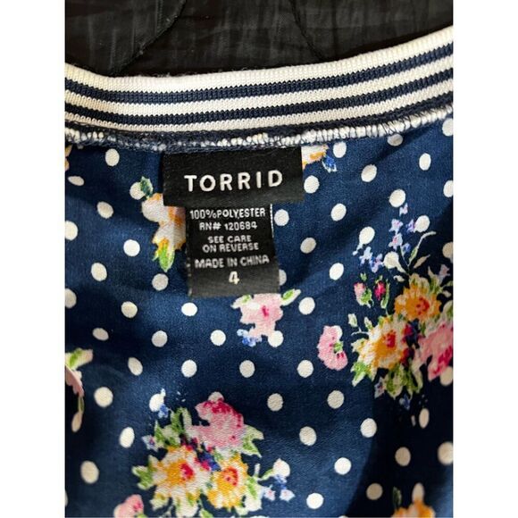 Torrid Top Womens Size 4 26/28 4X Navy Blue Floral Polka Dot Sleeveless Tank Top - Picture 4 of 10